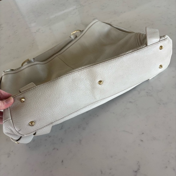Oroton Cream Leather Shoulder Bag - Picture 3 of 16